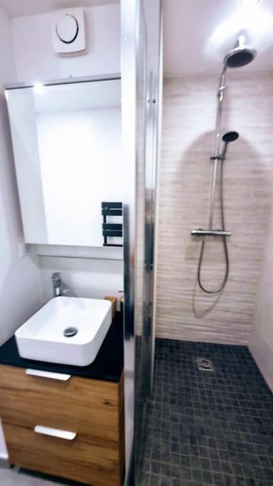 Le Clerville Renove Terrasse Climatisation Parking Сет Екстериор снимка